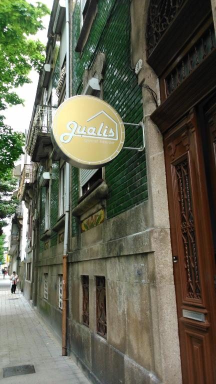 Jualis Guest House, Порту