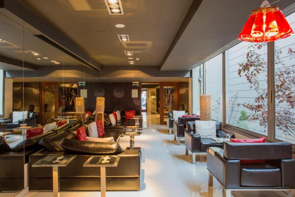 Porto Trindade Hotel, Порту