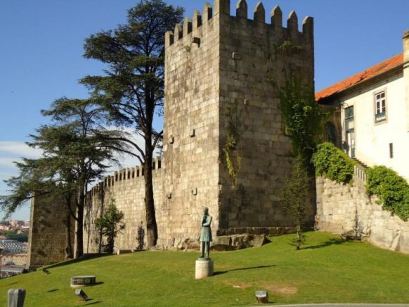 Residencial Triunfo, Порту