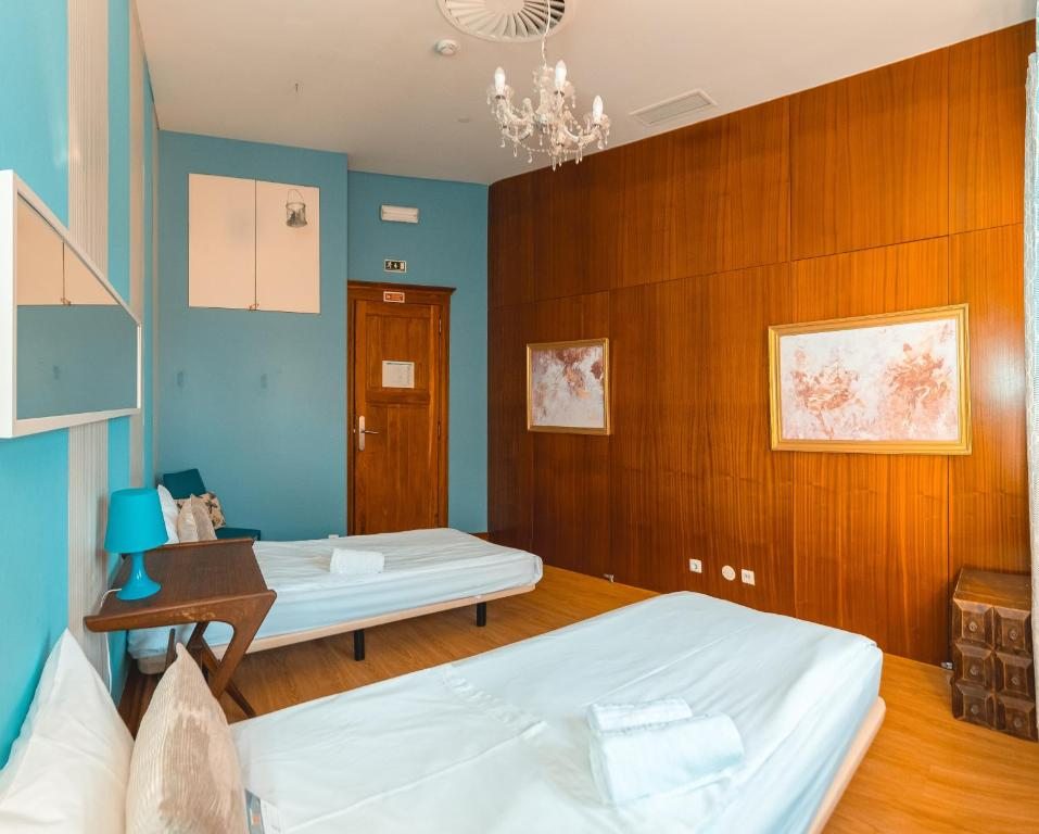 Sunset Destination Hostel, Лиссабон