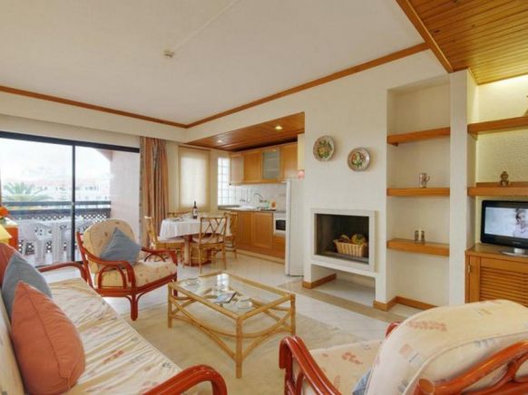 Muthu Oura Praia Hotel
