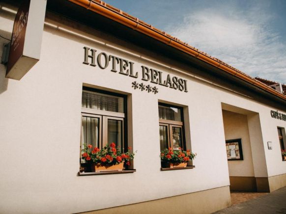 Hotel BELASSI, Бойнице