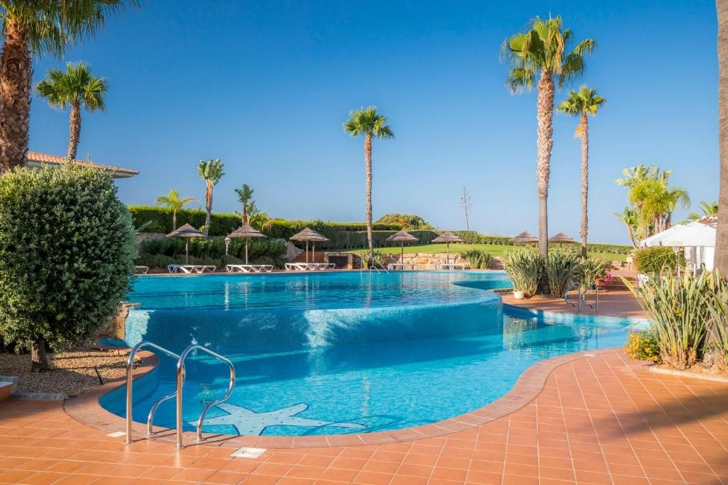Clube Porto Mos - Sunplace Hotels & Beach Resort, Лагуш