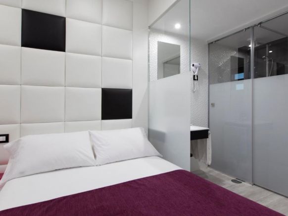 Hotel Avenida de España