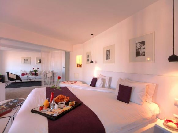 Bab Hotel