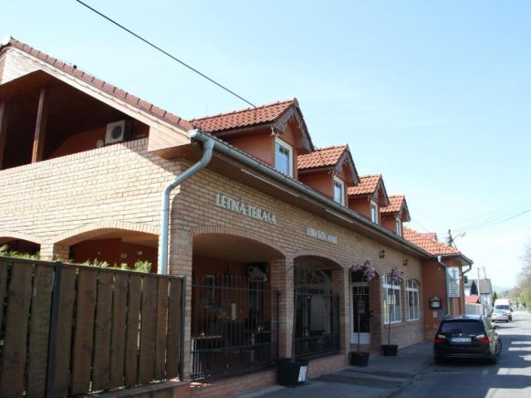 Гостевой дом Sabbia Ristorante - Reštaurácia a Ubytovanie Prievidza, Прьевидза