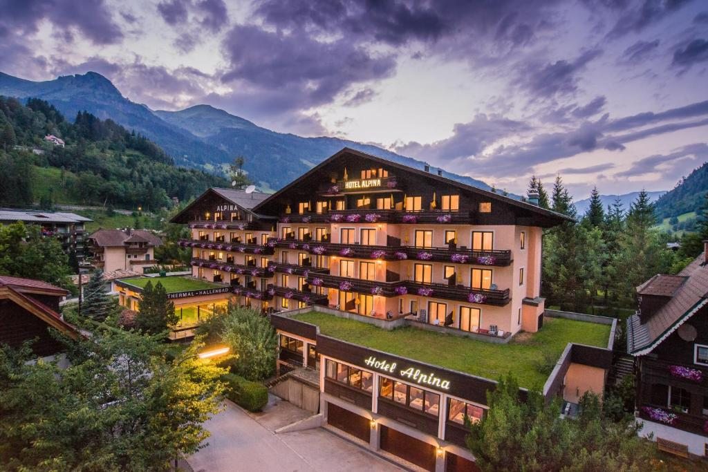 Hotel Alpina - Thermenhotels Gastein, Бад-Хофгаштайн