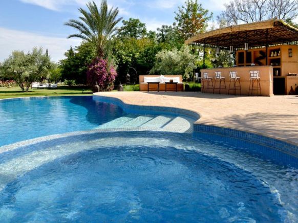 Villa Dinari