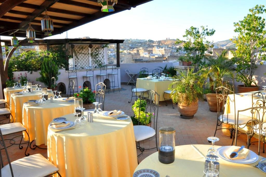 Riad Andalib, Фес