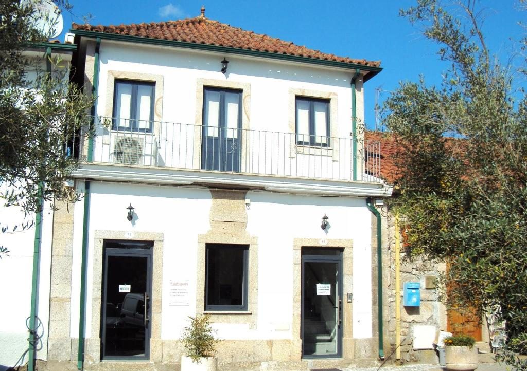 Casa do Mosteiro de Refoios do Lima, Понте-де-Лима