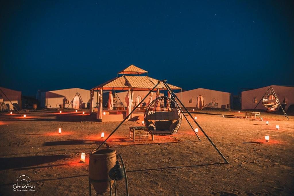 Aladin Camp, Мхамид