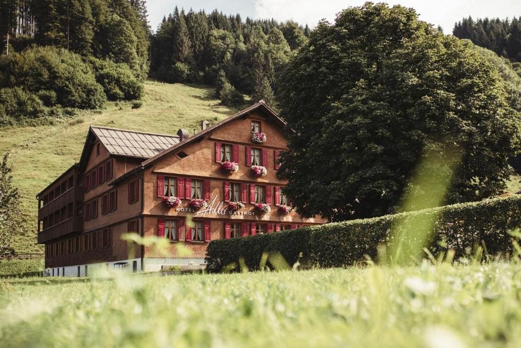 Hotel Gasthof Adler, Шоппернау