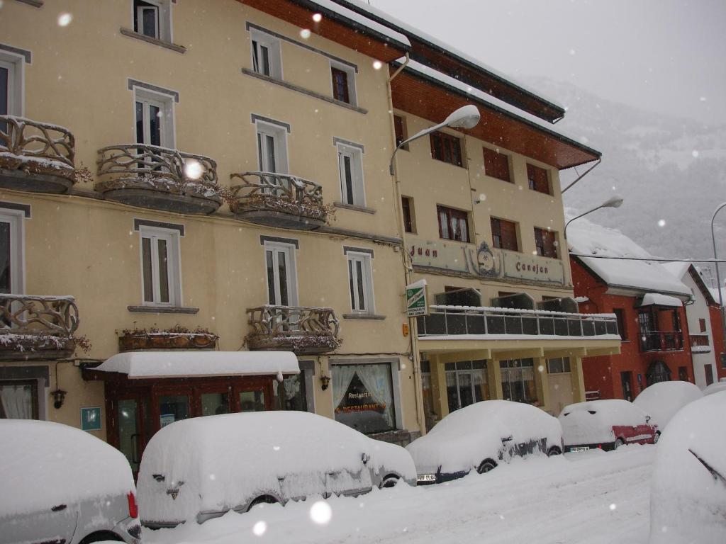 Hotel Juan Canejan, Сарагоса