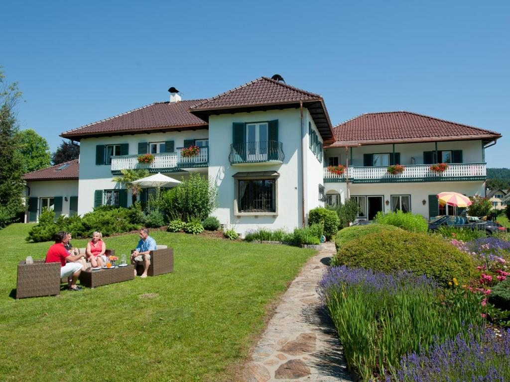 Villa Konstanze, Фельден-ам-Вёртерзе
