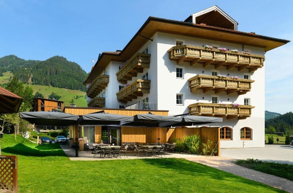 Hotel Bergzeit, Гросарль