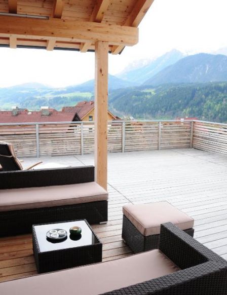 Alpine Living - Luxus Appartements, Хаус