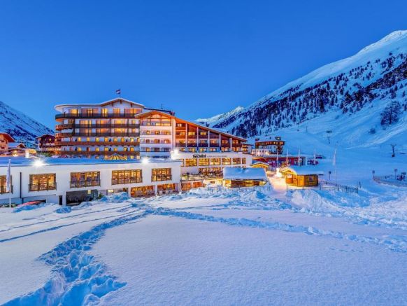 Alpen-Wellness Resort Hochfirst