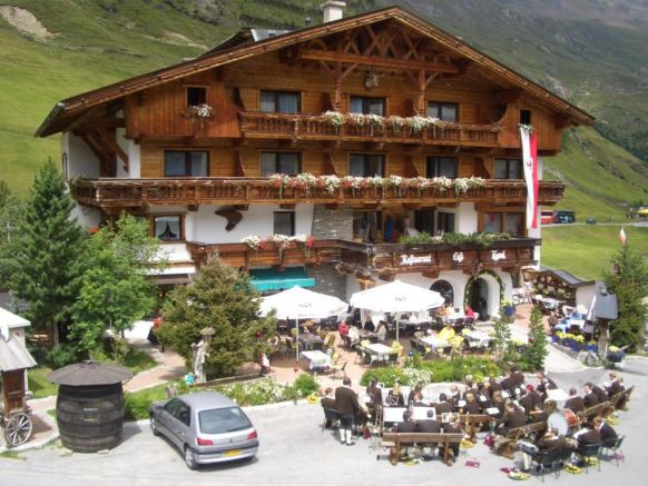 Hotel Alt Vent Tyrol, Обергургль