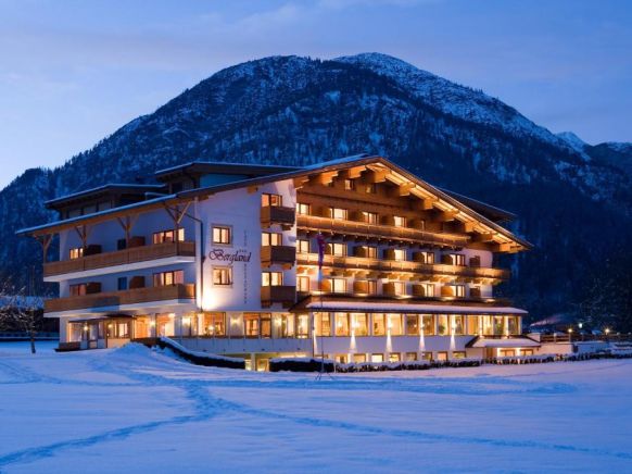 Hotel Bergland, Визинг