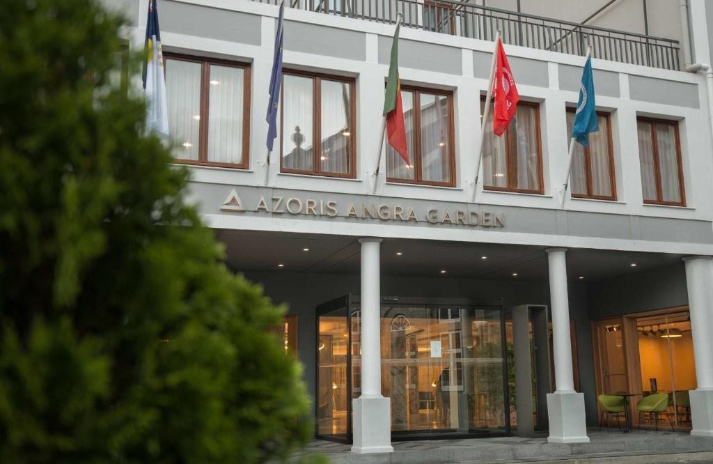 Azoris Angra Garden – Plaza Hotel, Ангра-ду-Эроижму