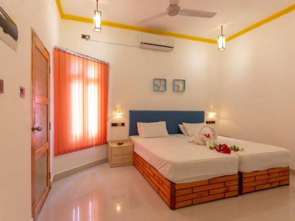 Гостевой дом Dream Inn, Maldives – Sun Beach Hotel, Тулусду