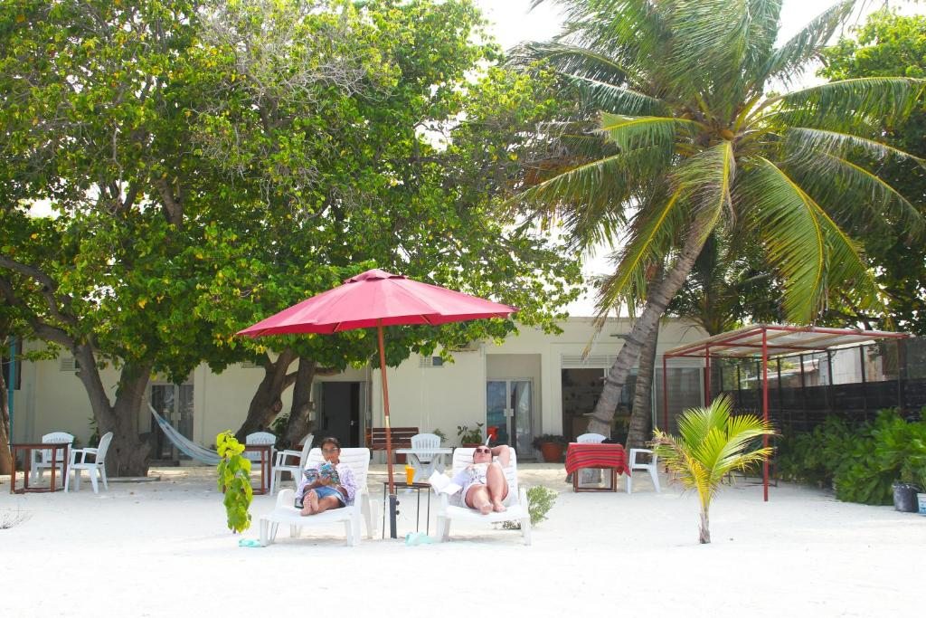 Гостевой дом Luxury Beach Maldives, Гурайдо