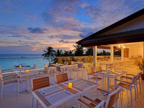 Luau Beach Inn