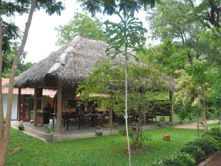 Refresh Cabana Gardens, Катарагама