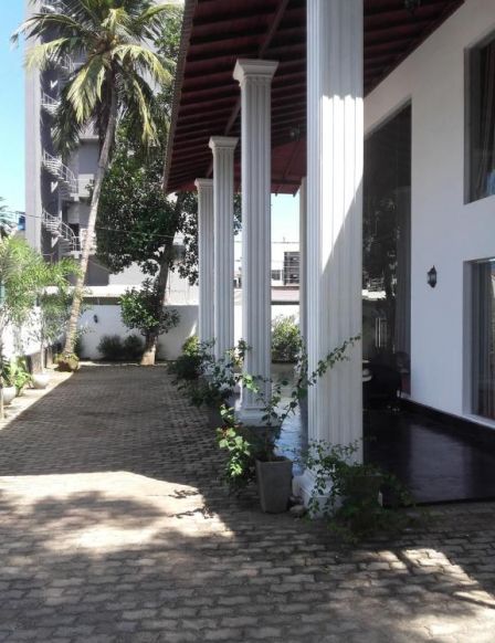 Недорогие гостиницы Кирибатгоды в центре