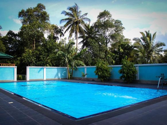 Green View Holiday Resort, Канди