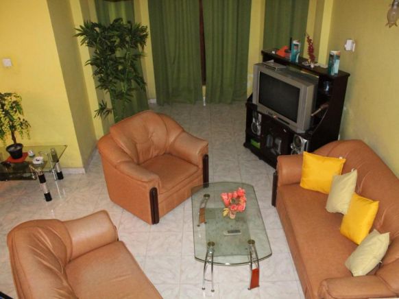 Heavens Holiday Resort, Канди