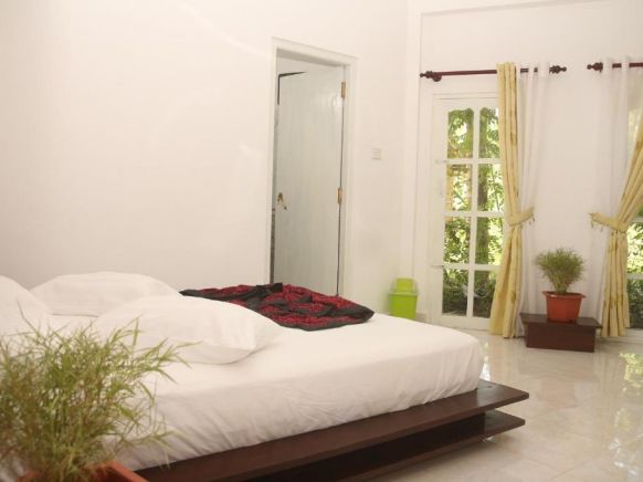 Sanovin, Мирисса