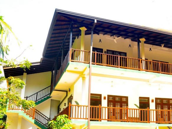Hiru Resort Inn Unawatuna