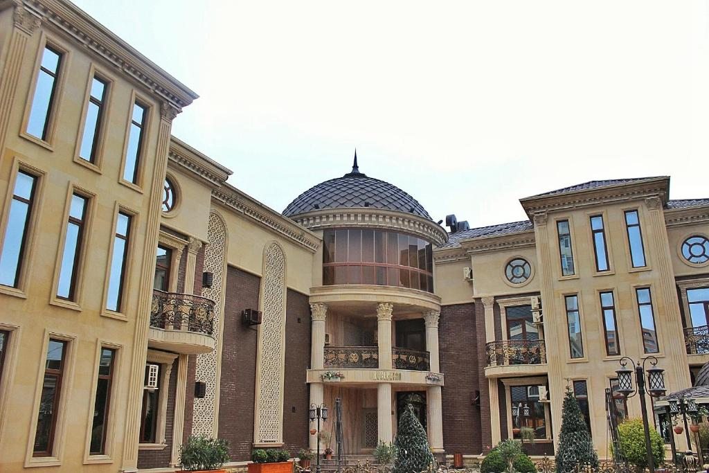 Отель Manor, Баку