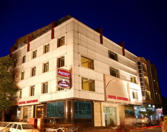 Отель Hotel Southern, Нью-Дели