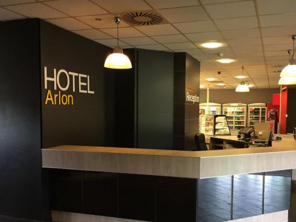 Hotel Arlon, Бастонь
