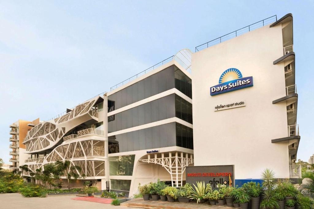 Отель Days Suites Bengaluru Whitefield, Бангалор