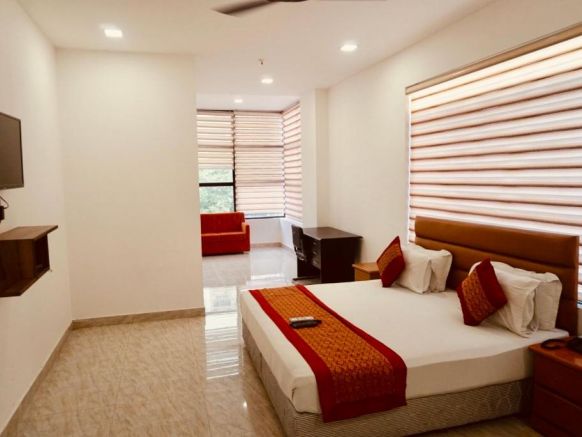 FabHotel Amora Dwarka