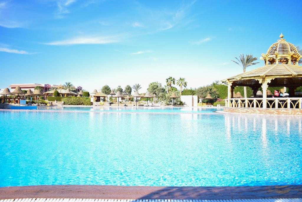 Курортный отель Parrotel Aqua Park Resort Ex. Park Inn by Radisson, Шарм-эль-Шейх
