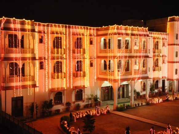 Hotel Apano Rajasthan & Holiday Resorts, Джайпур