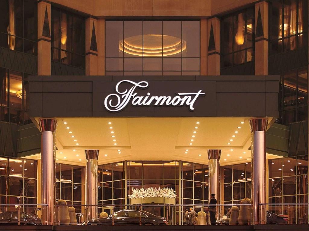 Fairmont Nile City, Каир