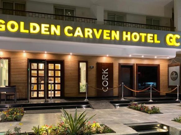 Golden Carven Hotel