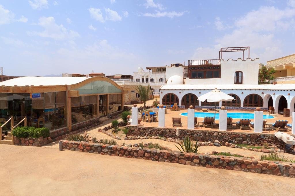 Курортный отель Blue Beach Club, Дахаб