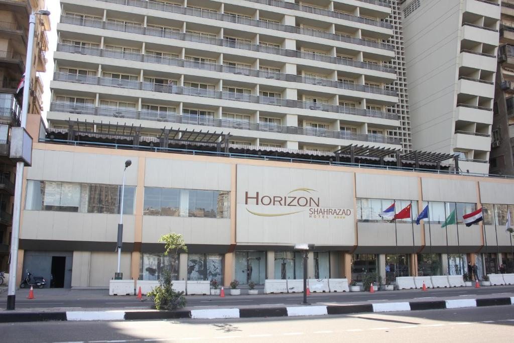 Отель Horizon Shahrazad Hotel, Каир