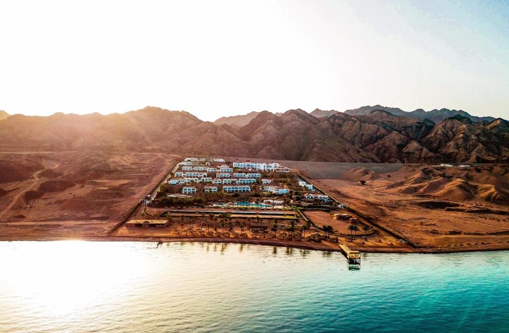 Курортный отель Ecotel Dahab Bay View Resort, Дахаб