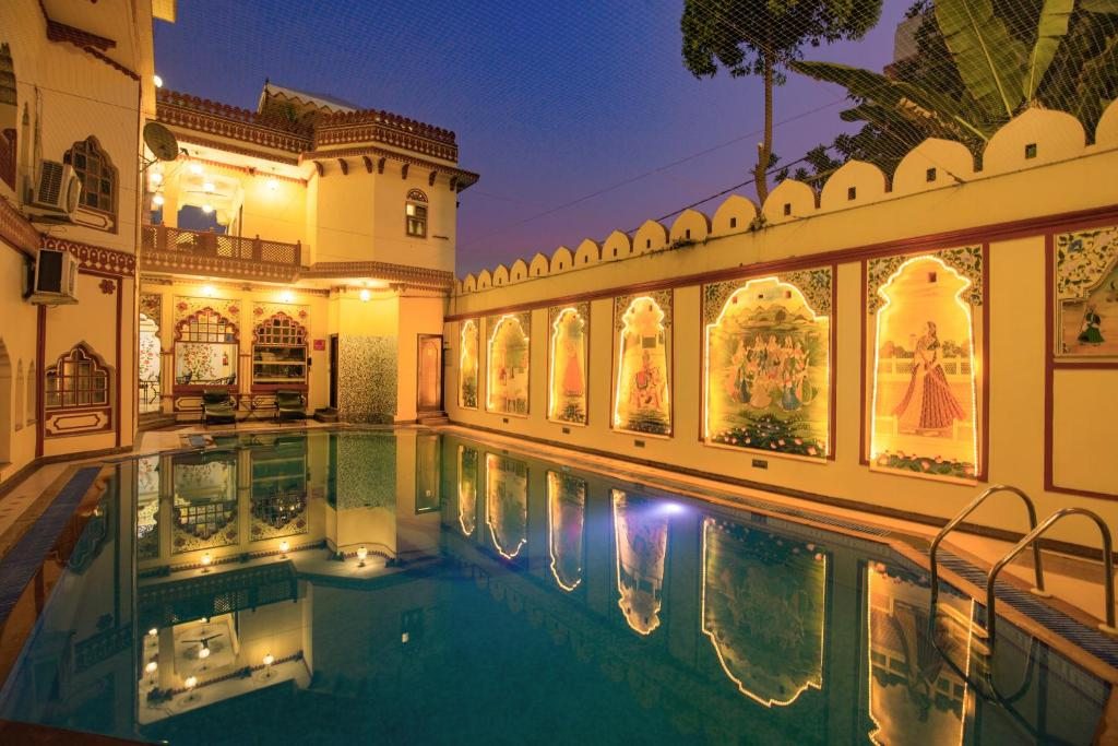 Umaid Bhawan - Heritage Style Hotel, Джайпур