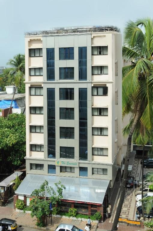 Emerald Hotel & Service Apartments, Мумбай