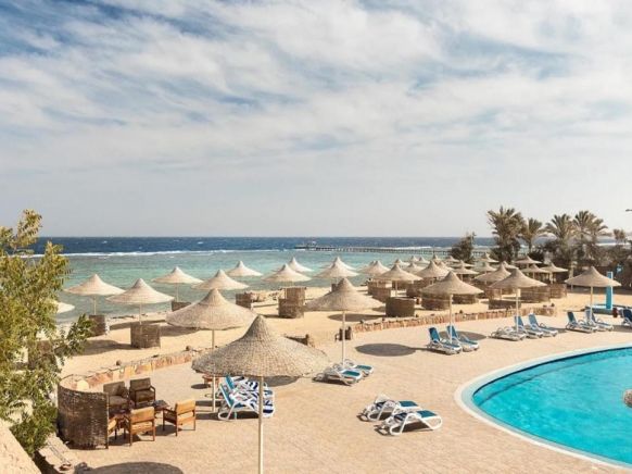 Курортный отель Silver Beach El Quseir, Кусейр