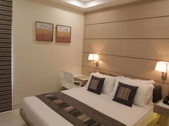 Residency Hotel Fort