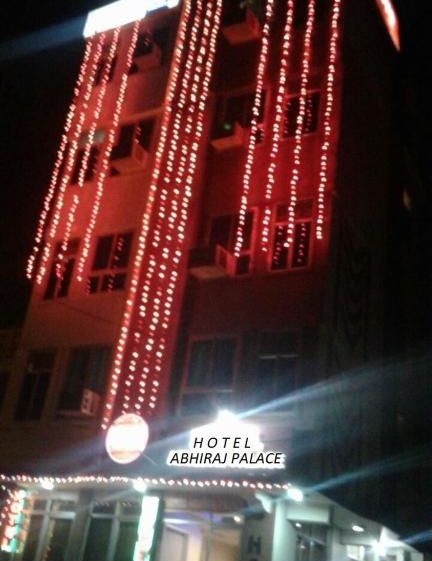 Отель Jaipur Rooms 999, Джайпур